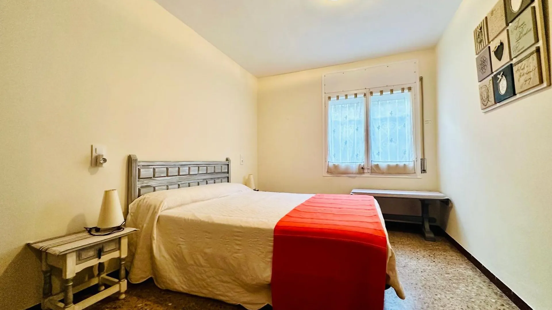 Global Immo 3235 Corsario Daire Roses İspanya